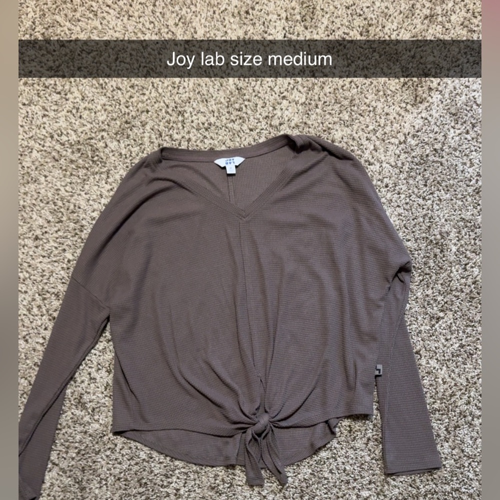 JoyLab Taupe V-Neck Tie Front Top